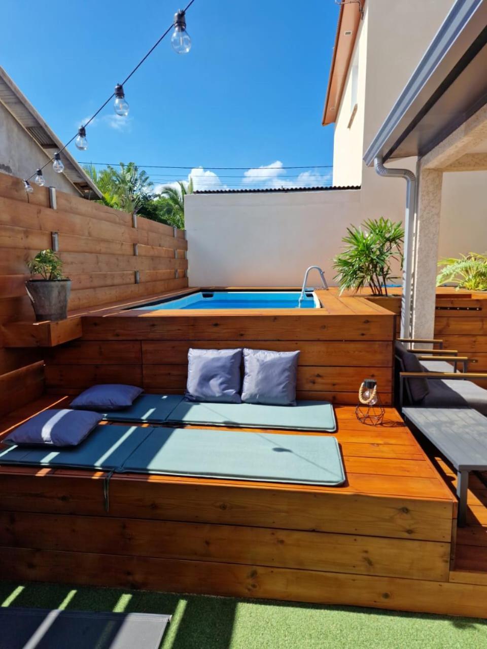 La Villa Day **** Les Cocos Bagian luar foto
